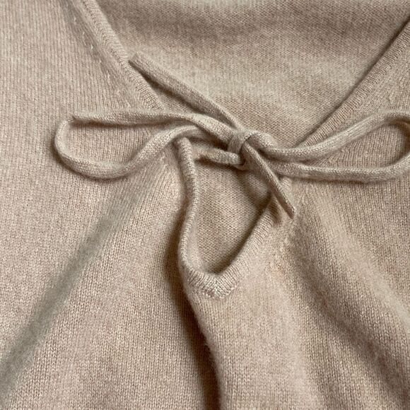 J. Crew Cashmere ribbed crewneck sweater (Sz XL) Muted Pink Bell Sleeve V-Neck - Picture 6 of 13